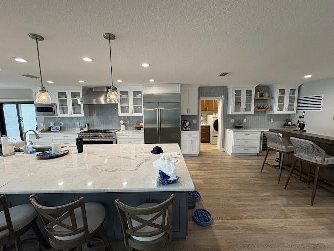 Kissimmee Interior & Exterior House Painters, Deck, Fence Painting & Staining, Drywall Installation Contractors