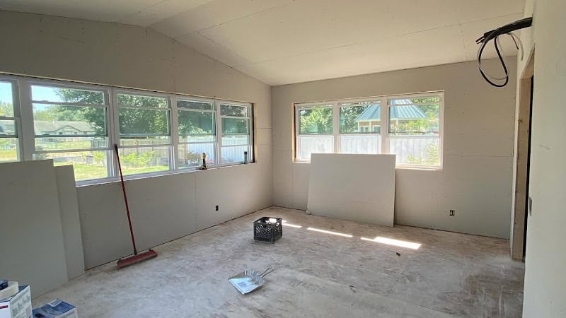 Drywall tek. Commercial and residential drywall contractor.