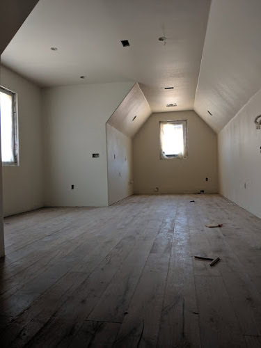Redd's Express Services & Renovations