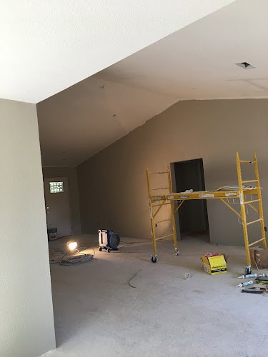 Reyes painting services