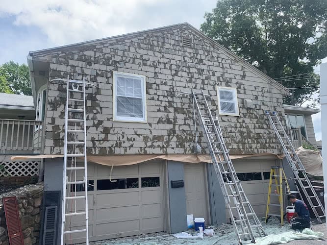 Moura Quality painting & Contracting