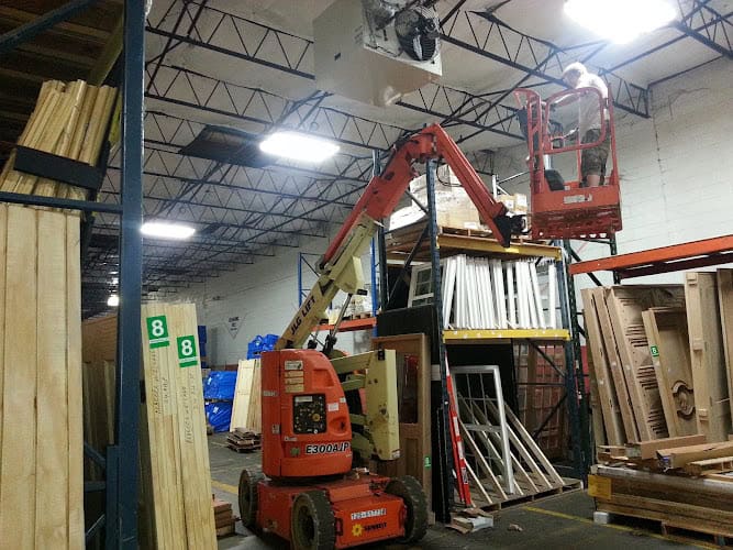 LA's Custom Power and LightIng Your one source for power generation /repairs / service /Electricians