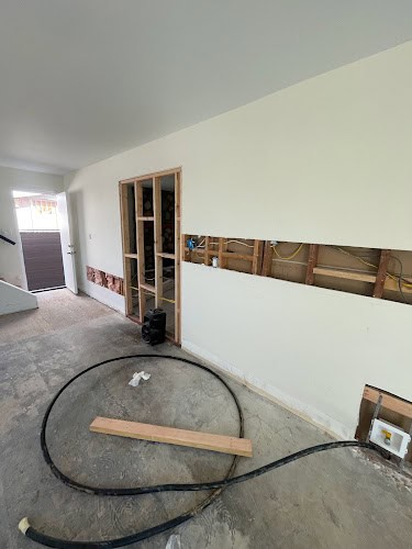 MEDINA DRYWALL INC