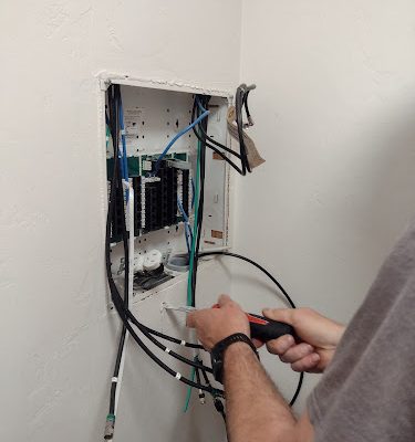 Peak Heat Pumps & Electric (Peak Electrical Services)