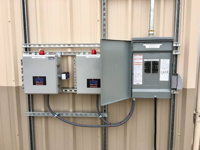 RICHARDS ELECTRICAL SOLUTIONS LLC