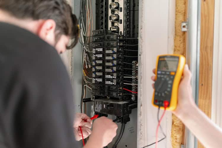 Common Ground Electrical