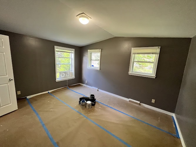 Lakes Region Painting and Wallpaper