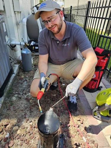 Fuse Service Largo