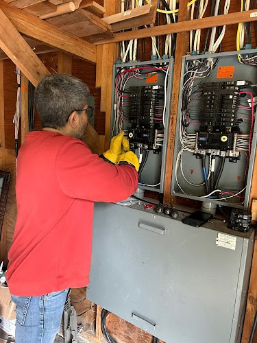 Estarik Services LLC