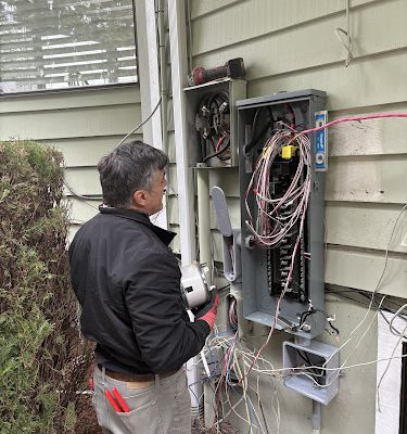 Galaxy Electric & Solar LLC