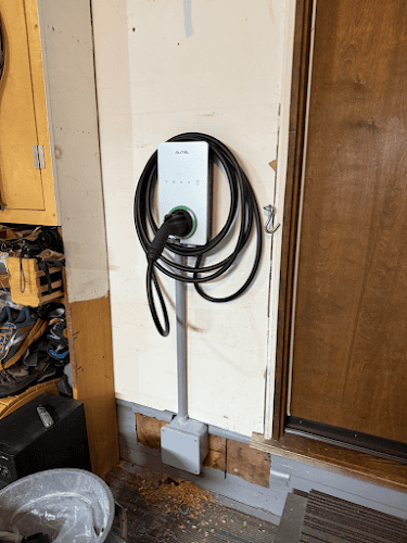 Saturn Electric