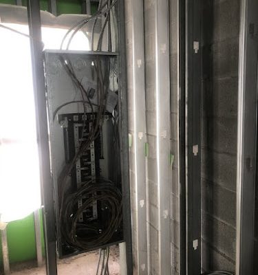 Electricians Service Team