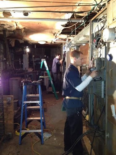 United Plumbing Heating Air & Electric