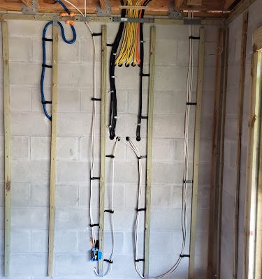 DIMI Electrical Services EC13009881