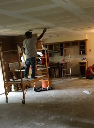 Lawton Handyman LLC