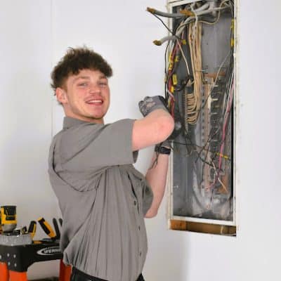 Snappy Services - Electric, Plumbing, Heating & Air