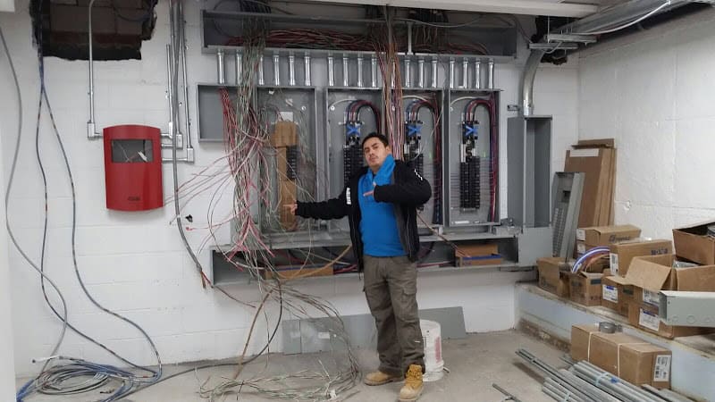 InstallTech. Security Camera Systems. Data&Telecom. INC