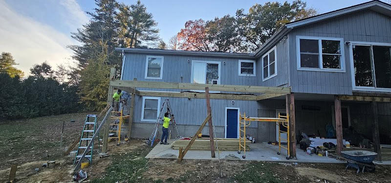 Reyes construction Llc