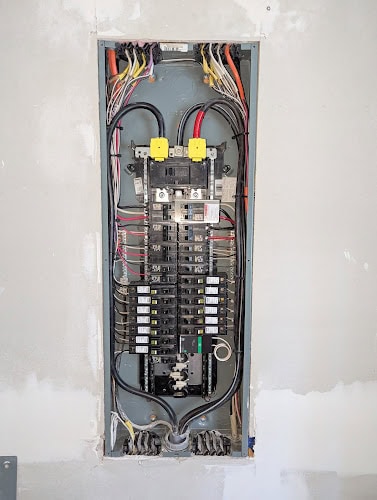 Live Wire Electric Service - NH