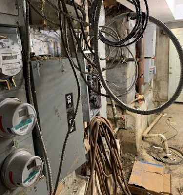 Red Electricians