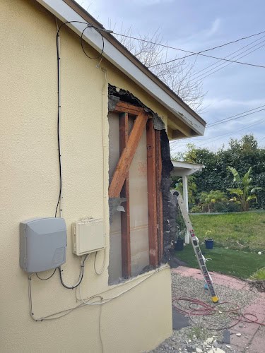 VC Electricians