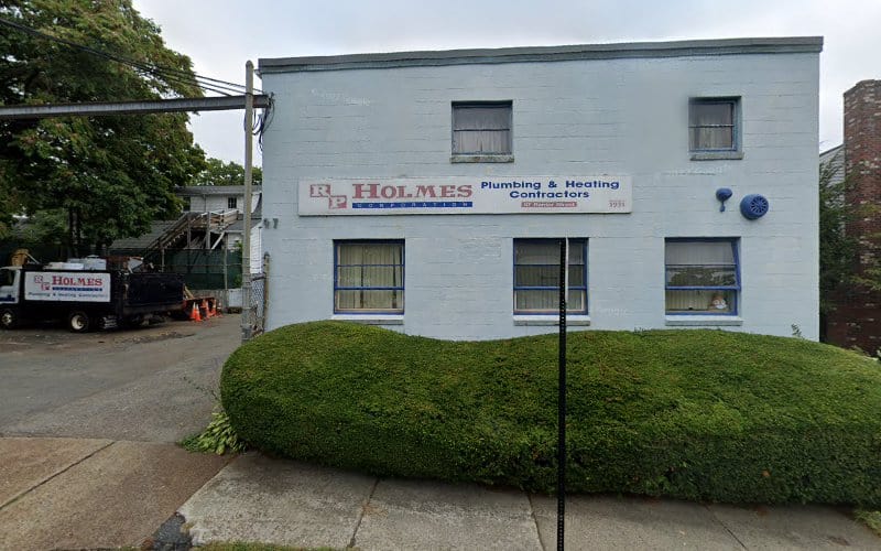 R P Holmes Corporation