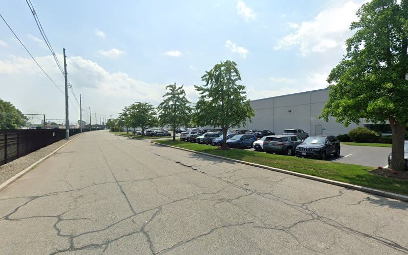 H Carr & Sons Inc