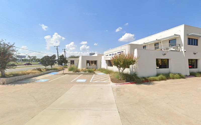 BakerTriangle - Corporate Office