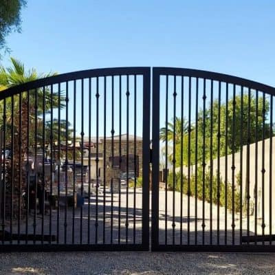 Giddy Up Garage Doors & Iron